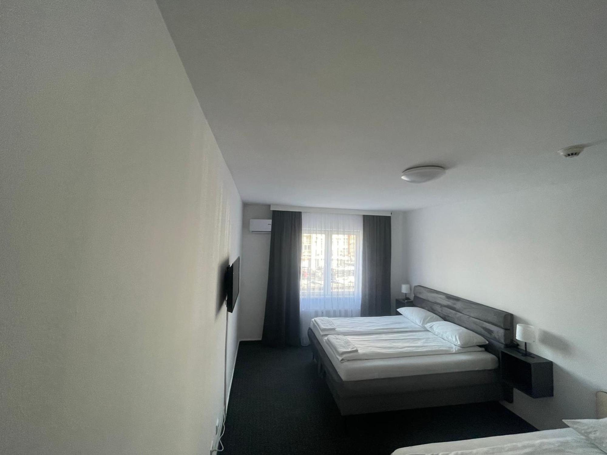 Hotel Ada - Otoka Szarajevó Kültér fotó